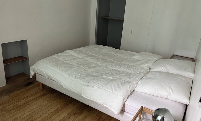 Les Amandiers Apartment | Paris Olympics 2024 Sunny Spacious Loft With View!