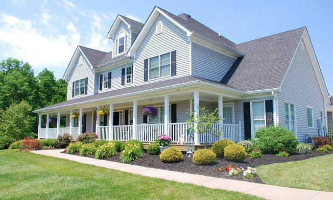 La Grange Bed & Breakfast | Parisienne King Luxury Suite with classic clawfoot soaking tub