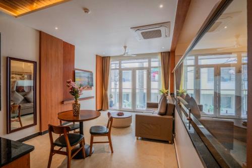 Arekere Hotel | Park Avenue Hotel Bannerghata Road