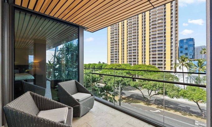 Ala Moana Condo | Park Lane Getaway by Gather: Spacious 2BR w/Ocean view Lanai & Resort Amenities