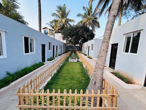 Ramohalli Hotel | Park Side Serenity Suite