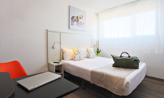 Colomiers House | Park Wilson Airport