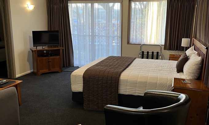 Timaru Hotel | Parklands Motor Lodge Timaru
