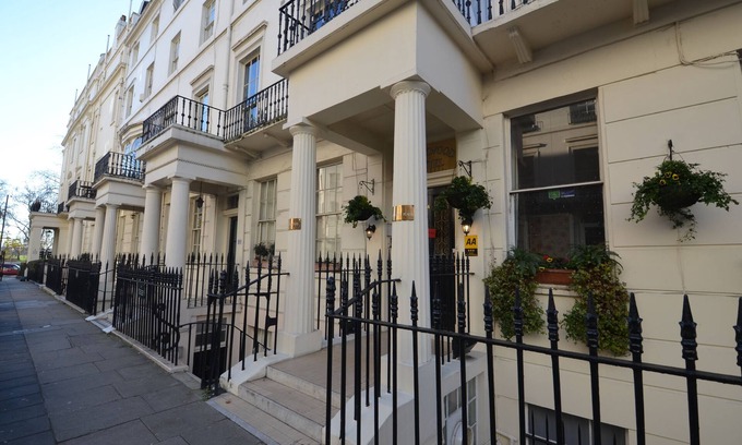 City of Westminster Bed & Breakfast | Parkwood at Marble Arch