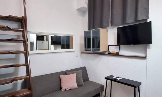 Carabanchel Apartment | Parque de la Emperatriz I - Studio for 3 people