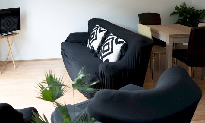 Pollokshields Apartment | Pass the Keys | 2-bedroom Southside Glasgow with Parking