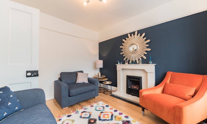 Newland Near Ulverston House | Pass the Keys | Cosy Cottage Nestled in the Center of Ulverston