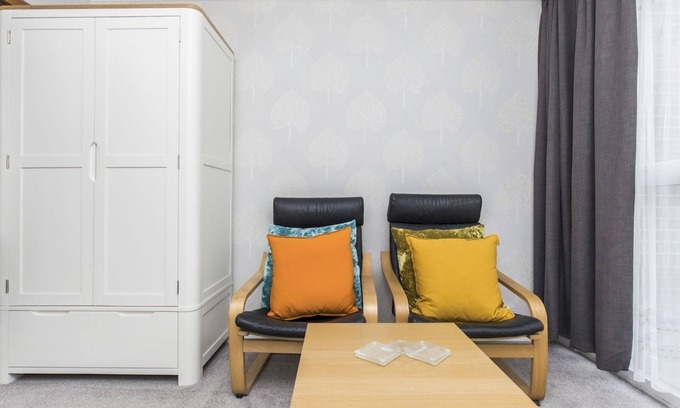 Swiss Cottage Apartment | Pass the Keys | Hampstead 2BED Maisonette near Finchley Road,NW6