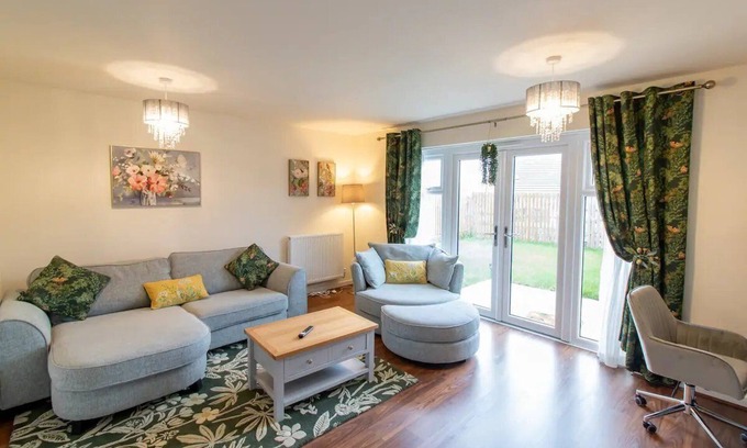 Newcastle-upon-Tyne House | Pass the Keys | Modern comfortable House