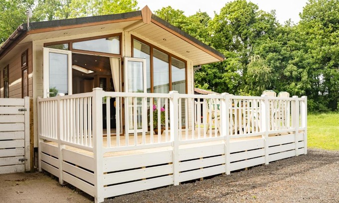 Chester House | Pass the Keys The Lodge at Point House Farm - Sleeps up to 6