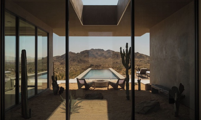 Yucca Valley House | Passage: 80’ Pool Outdoor Kitchen 360° Views