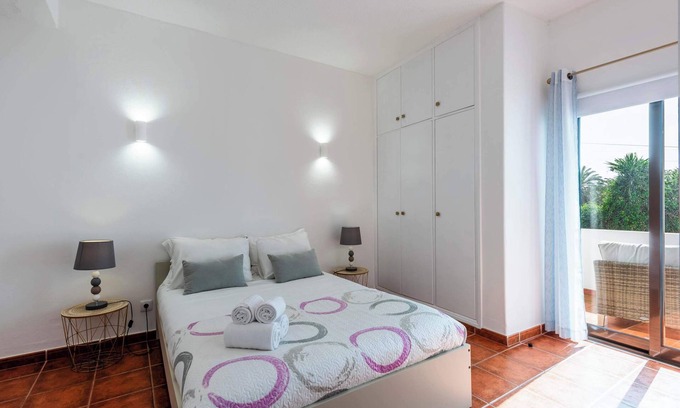 Patio Apartment | Pateo Apartment - One Bedroom in Albufeira