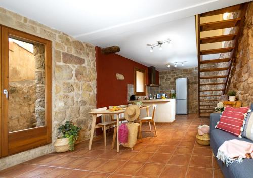 Lledo Apartment | Patio con barbacoa en Casa de las Letras