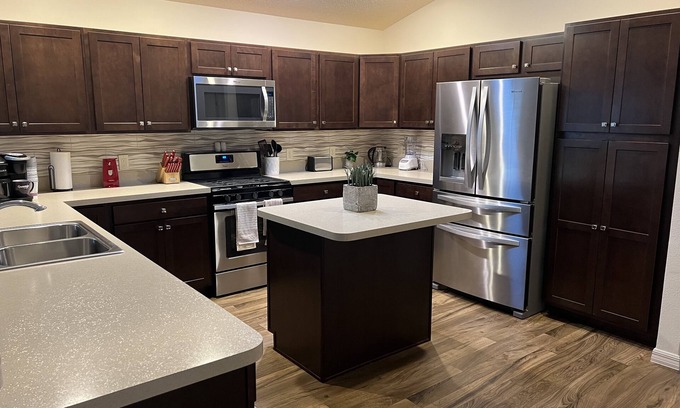 Wildwood Villa | Patio Villa - New Furniture, Golf Cart, Near Pools, Golf, Nightly Entertainment