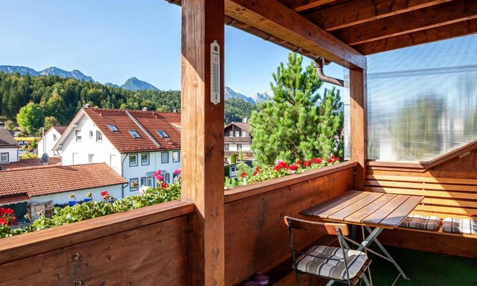 Fuessen Apartment | Paulas Ferienwohnung Koenigscard