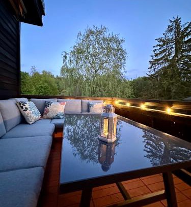 Braunlage Apartment | Pavillon Am Kurpark - Top bewertet von Familien! Zentral, modern, ruhig - mit Balkon, Grill, Parkplatz, Wallbox und inklusive Wäschepaket