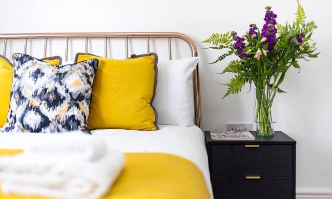 West Kensington Apartment | PBC | Modern Studio - Earl's Court 119 - EC1