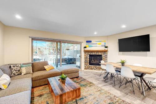 Incline Village House | Peace Among the Pines