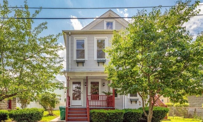 West Medford Apartment | Peaceful 1BR with office space perfect for students & professionals