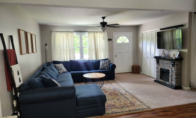 Lake Harmony House | Peaceful 2-bedroom house with AC in Lake Harmony