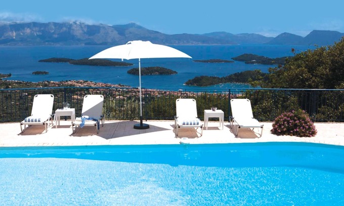 Lefkas Villa | Peaceful 3bed villa with stunning views.