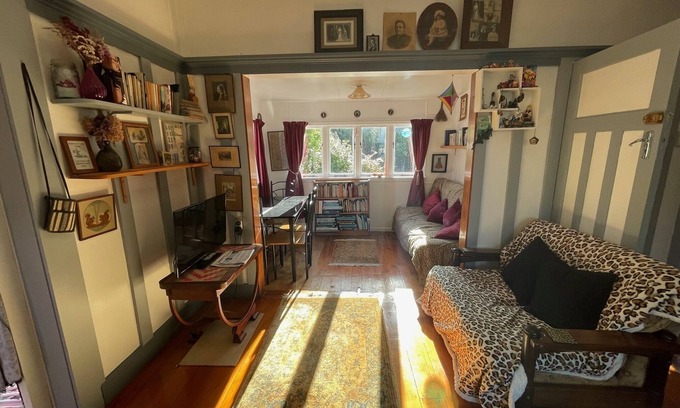 Surfdale House | Peaceful and close to everything that matters in this centrally located home.