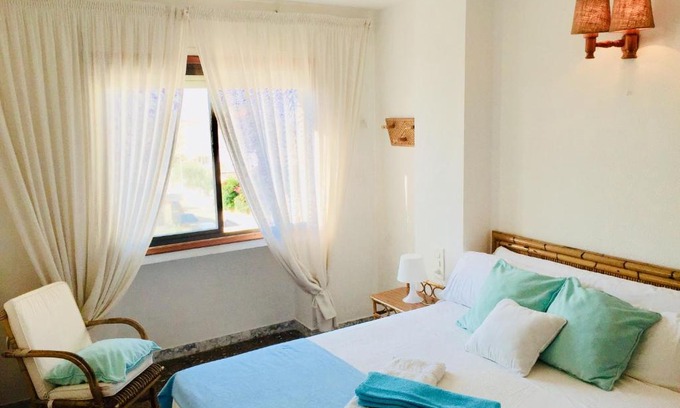 Mareny Blau Apartment | Peaceful Apartment in a Beachfront Complex