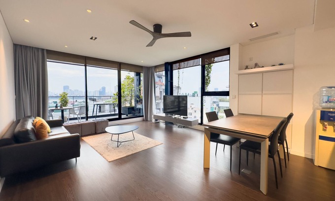 Ba Dinh Apartment | Peaceful apartment near West Lake