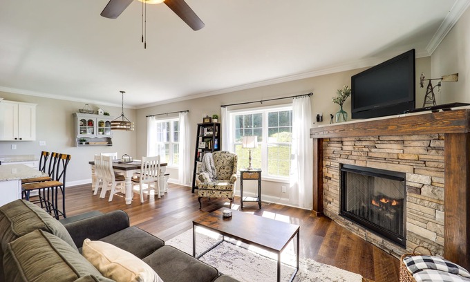 Butler House | Peaceful Butler Hideaway at The Pond