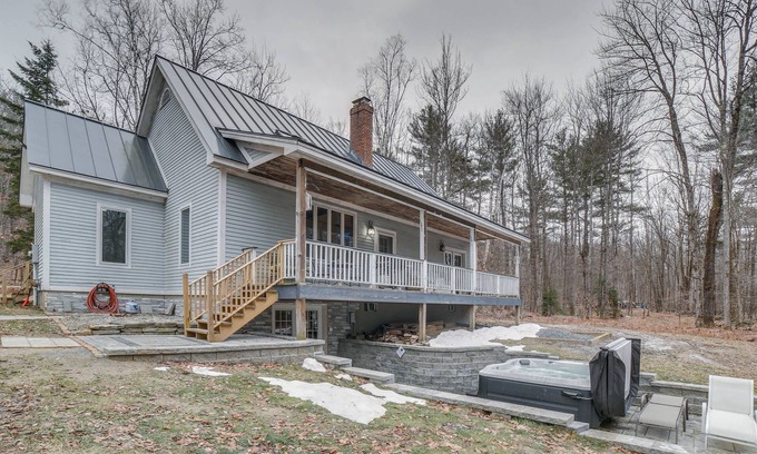 Cavendish House | Peaceful Cavendish Retreat w/Hot Tub & Fireplace!