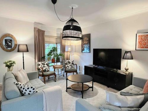 Hazelwood Park Villa | Peaceful cottage Burnside area