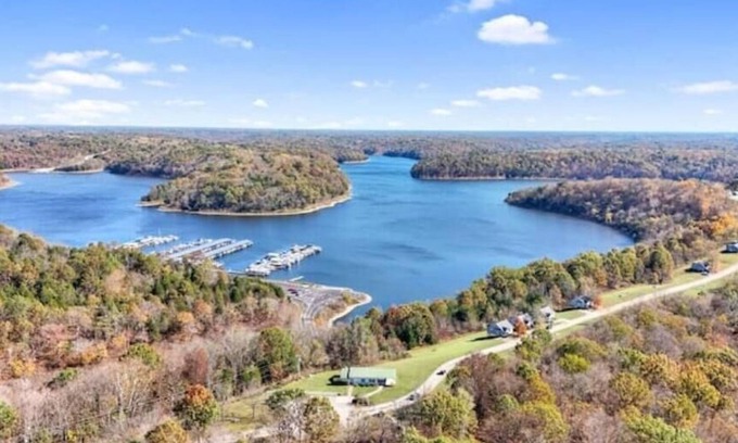 Taylorsville Cottage | Peaceful Cottage Minutes from Lake Access