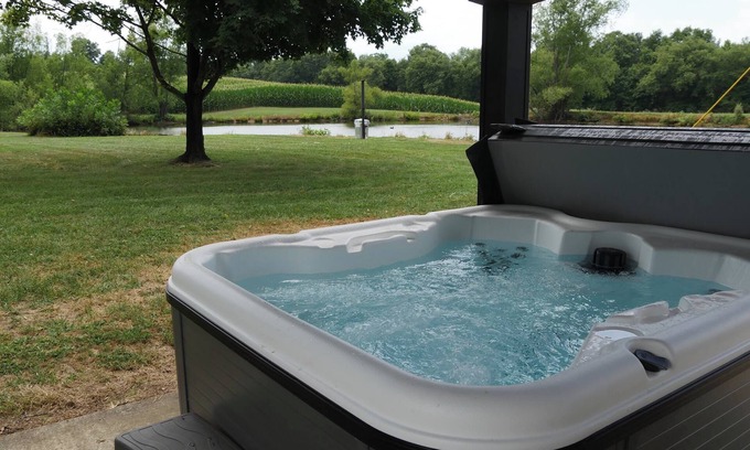 Thompsonville House | Peaceful Country Escape Pond & Private Hot Tub