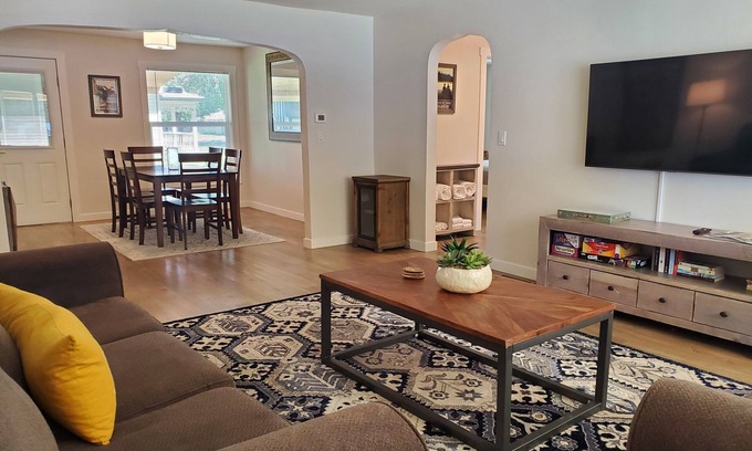 Coeur d'Alene House | Peaceful downtown CdA retreat in Sanders Beach