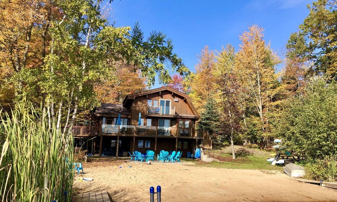 Lake City House | Peaceful Lake House - Perfect for the Whole Family!
