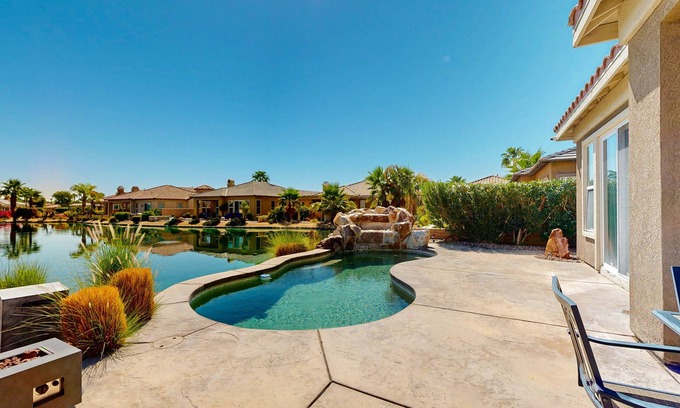 Rancho Mirage House | Peaceful lakefront home w/a Private Pool, Spa, & Firepit - Dogs Welcome!