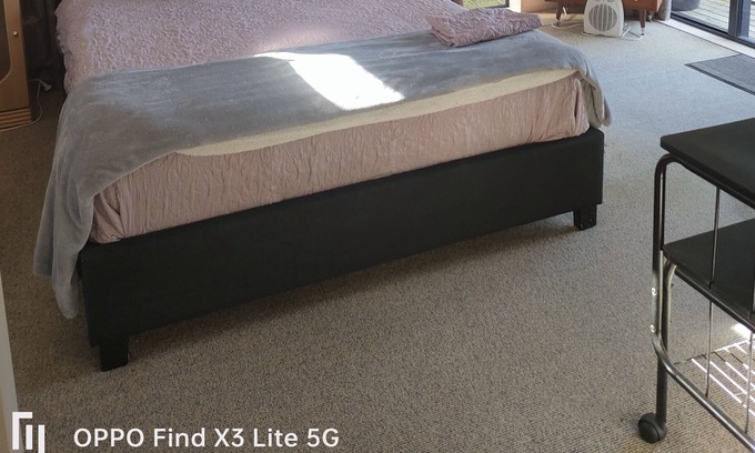Hamilton House | Peaceful Large Room + Ensuite with Free Wifi