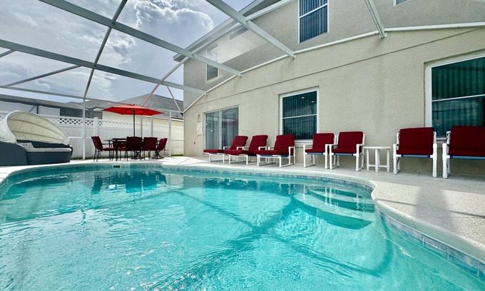 Kissimmee House | Peaceful & Lovely 5 bed Pool Home