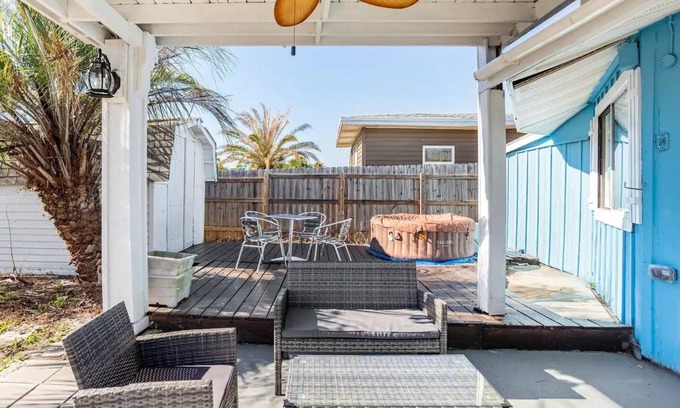 Thomas Drive House | Peaceful Lydia Hide-O-Way - Unwind Near Beach, Breakfast, Spa & Go-Karts!