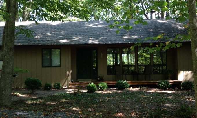 Nellysford House | Peaceful Mountain Get Away