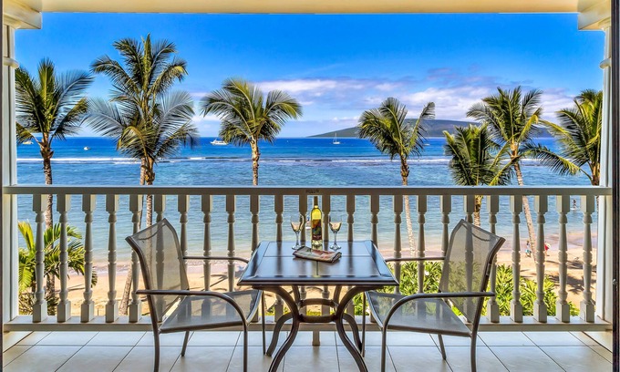 Historic Lahaina Front Street Condo | Peaceful Oceanfront Studio 423 LS