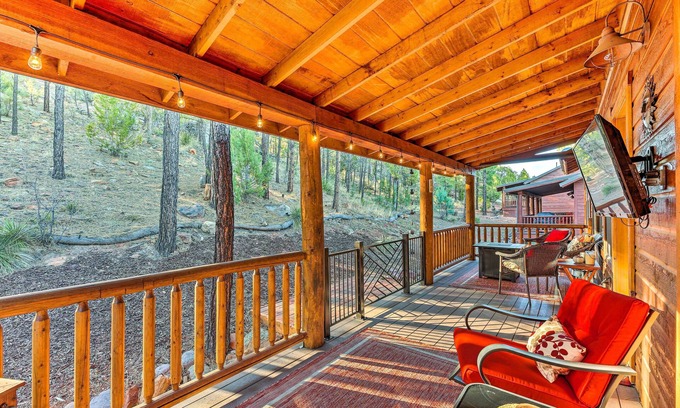 Show Low Cabin | ‘Peaceful Pines Cabin’ ~ 3 Mi to Fool Hollow Lake!