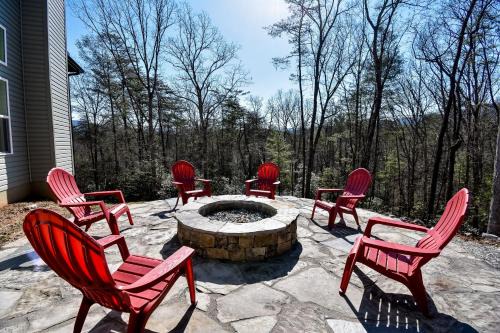 Blairsville House | Peaceful Pines
