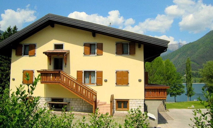 Molina di Ledro House | Peaceful Retreat in Ledro