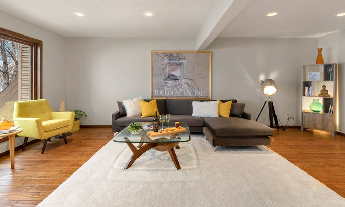 Fort Collins House | Peaceful Retro Retreat w/ Stunning Lake Views!