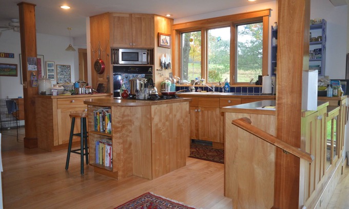 Waterbury Center House | Peaceful Summer Escape- Waterbury Center!