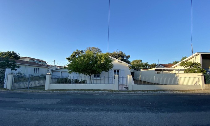 Soulac-sur-Mer Villa | Peaceful villa near the ocean