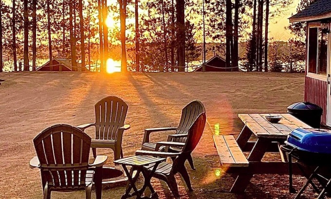 St Germain Cabin | Peaceful Waters Cabin Sleeps 4