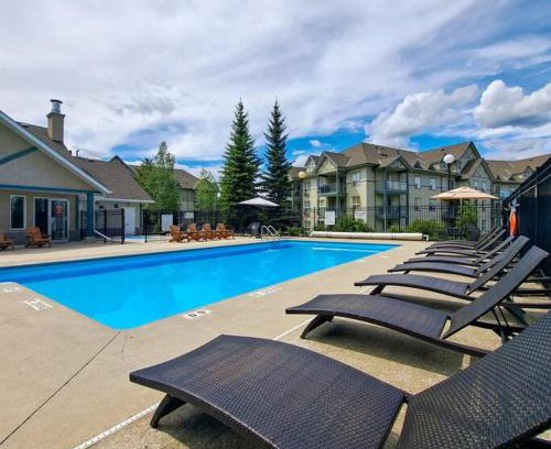 East Kootenay Apartment | Peaks of Radium by StayIn