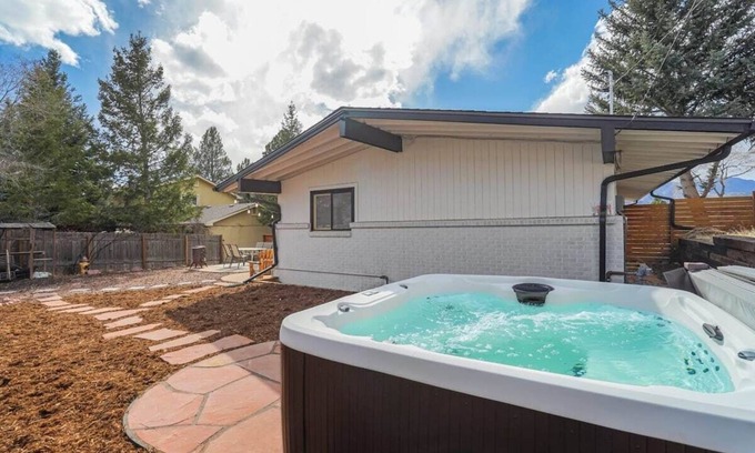 West Colorado Springs House | PeakView Family Lux! Man Cave, Hot Tub & BBQ